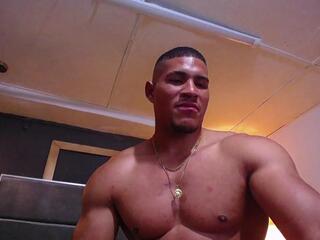 Teddy Fit webcam flirt4free model stream image
