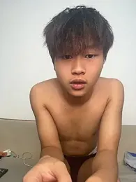 xiaohuangren01 webcam model stream image