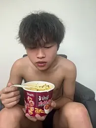 xiaohuangren01 webcam model stream image
