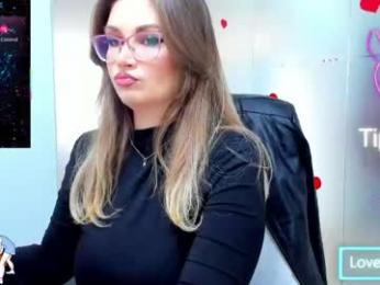 evelyne_rose webcam chaturbate model stream image