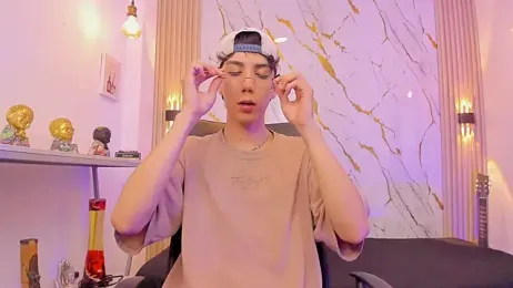 Nikolay_Gregori webcam model stream image