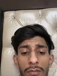 ronnnnn718 webcam model stream image