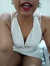Yourss_TransGirll webcam model stream image