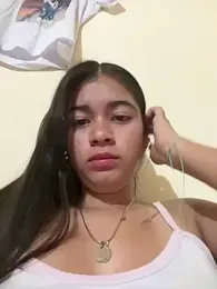Kloe_1223 webcam model stream image