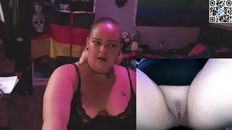 DarkBunnyPlay webcam model stream image
