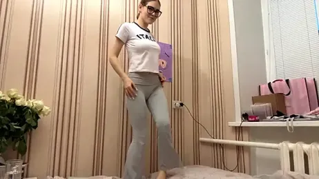 MiaWonderind webcam stripchat model stream image