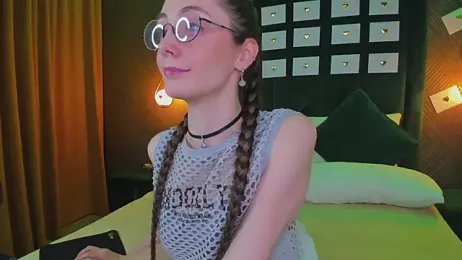 Lexi_Split webcam model stream image