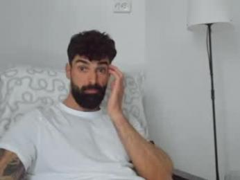 cuteeboy webcam model stream image