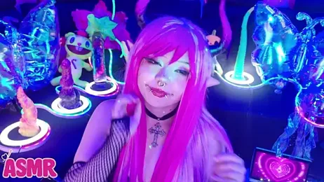 LaytonBox webcam model stream image