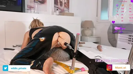 Emma4youuu webcam model stream image