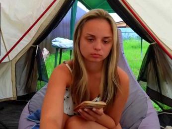 misss-vikki bongacams stream image