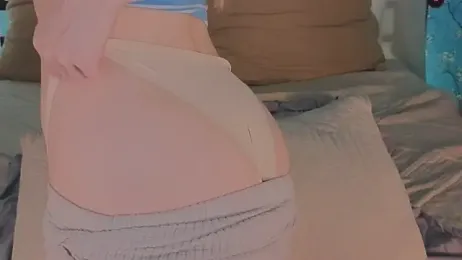 katt__y stripchat stream image