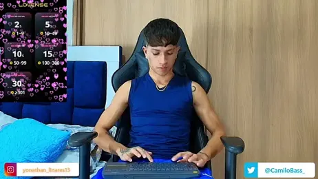 _CamiloBass stripchat stream image, 23.01.2026 00:40