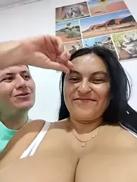 Horny-Mommy-Dirty stripchat stream image