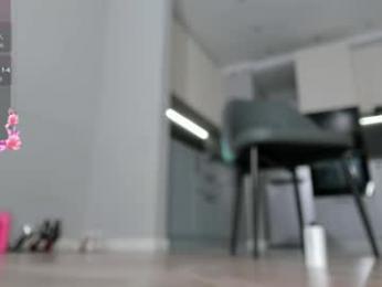 hi_miki chaturbate stream image