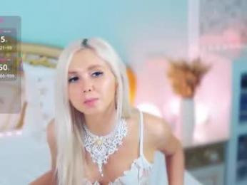 amoramias chaturbate stream image