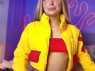 sofly-s camsoda stream image