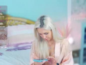 amoramias chaturbate stream image