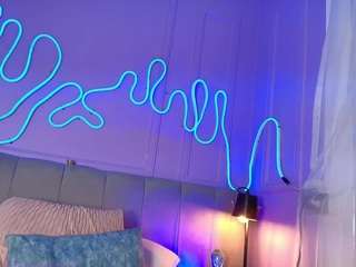 sofly-s camsoda stream image