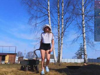 misss-vikki bongacams stream image