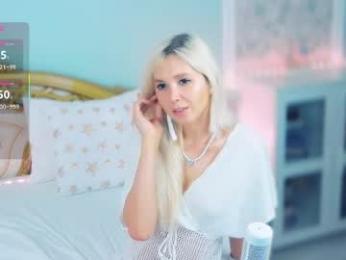 amoramias chaturbate stream image