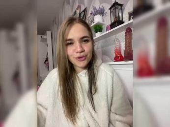 -Tiki-Riki- bongacams stream image